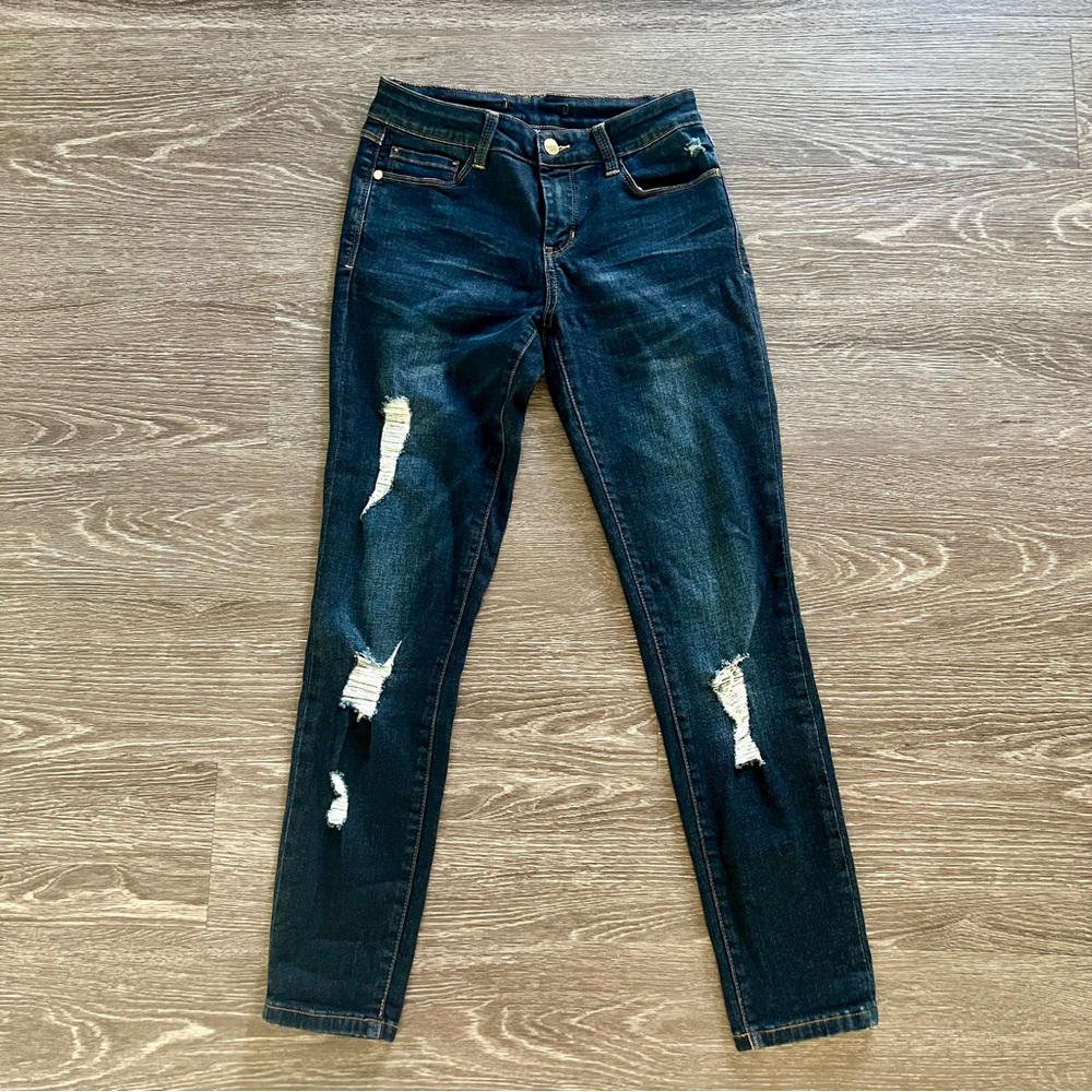 Bebe Distressed Blue Jeans Petite, size small